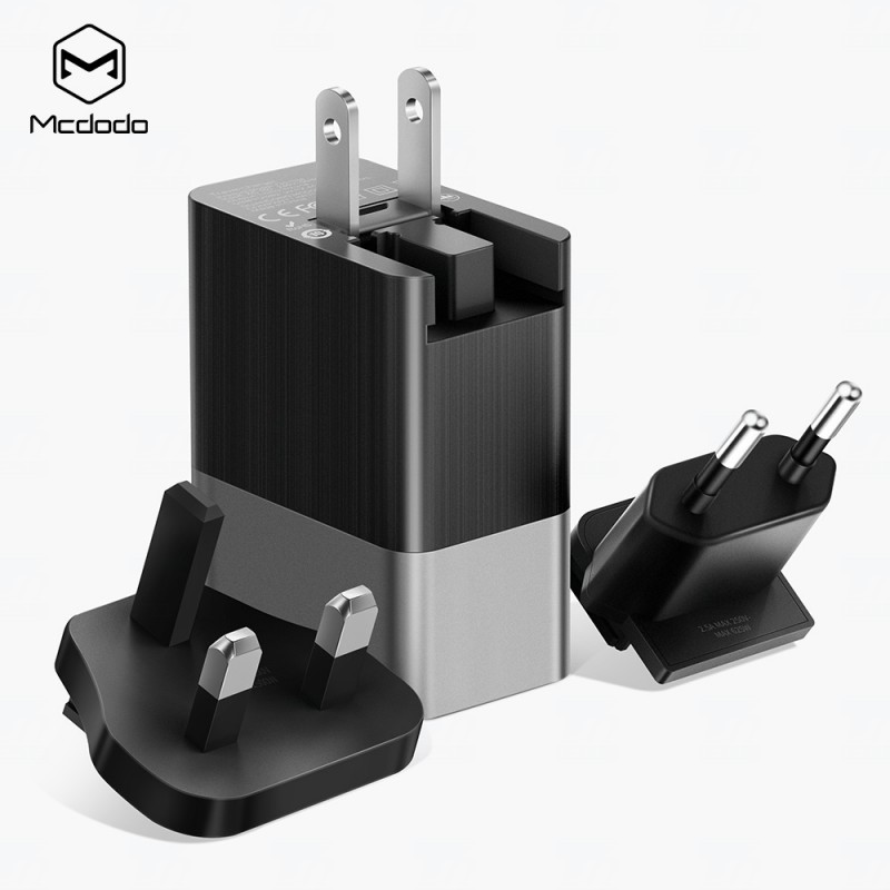 Mcdodo nabíječka Cube serie 220V, EU / US / UK zásuvka, 3x USB, 3.4A, bez kabelu, černá